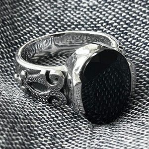 Silpada Sterling Silver Black Chalcedony Onyx Size 8 Ring R1410